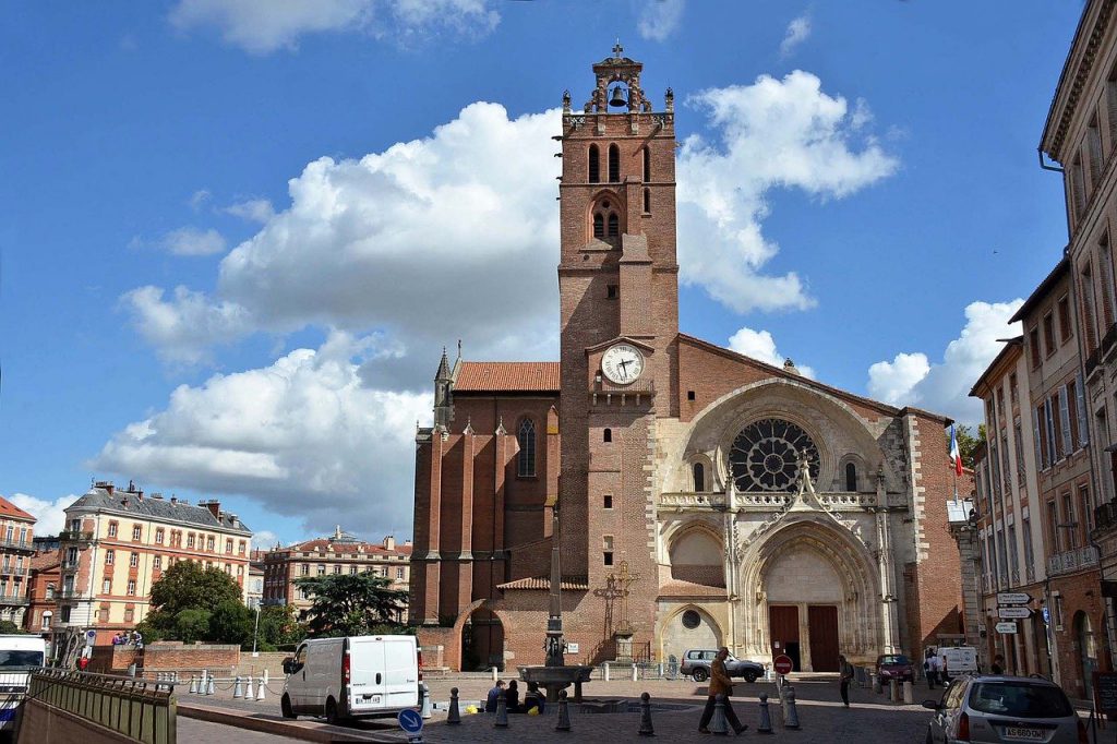 visiter-toulouse-en-weekend-la-cathédrale-saint-etienne-de-style-gothique