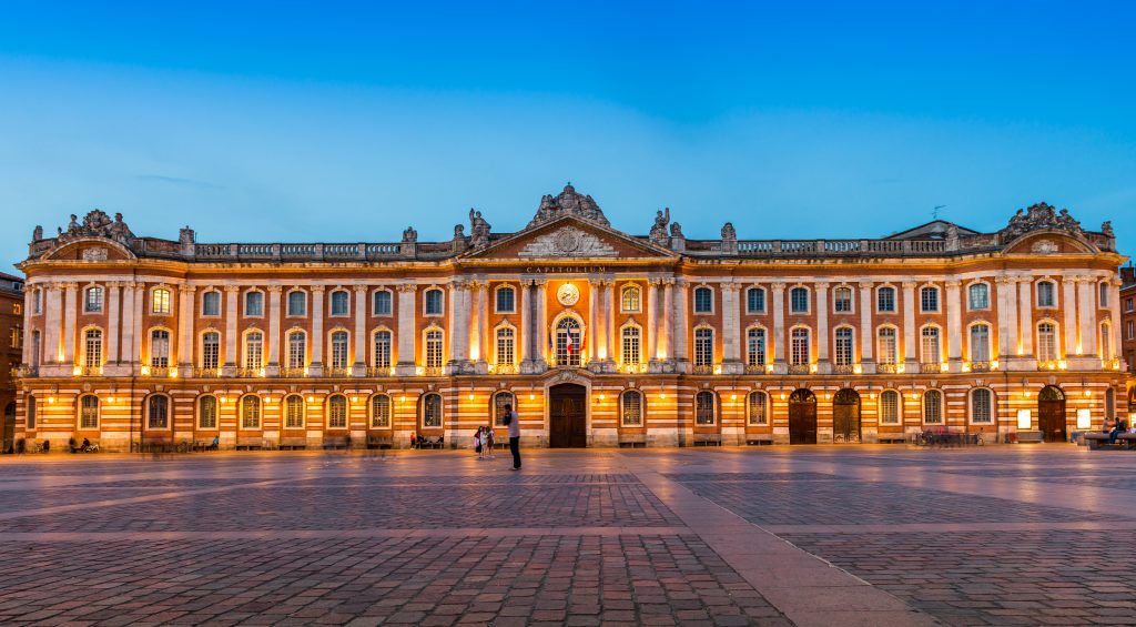 visiter-toulouse-en-week-end-le-capitole