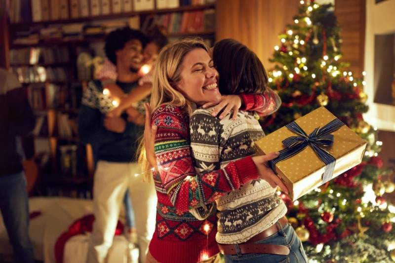 idee-cadeau-noel-amis-couple