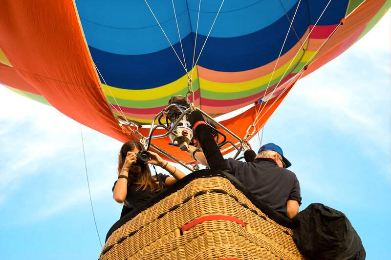 idee-cadeau-activites-pere-fille-pere-fille-un vol-en-montgolfiere-sensations-fortes