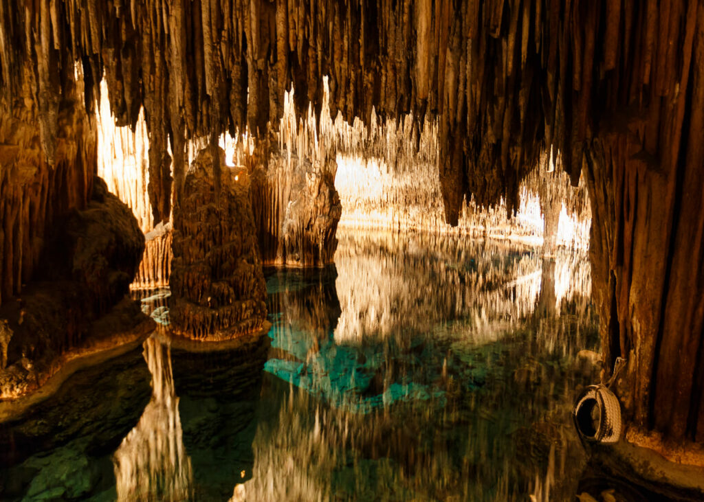 Les grottes, l'endroit idéal pour trouver la fraîcheur en  été.