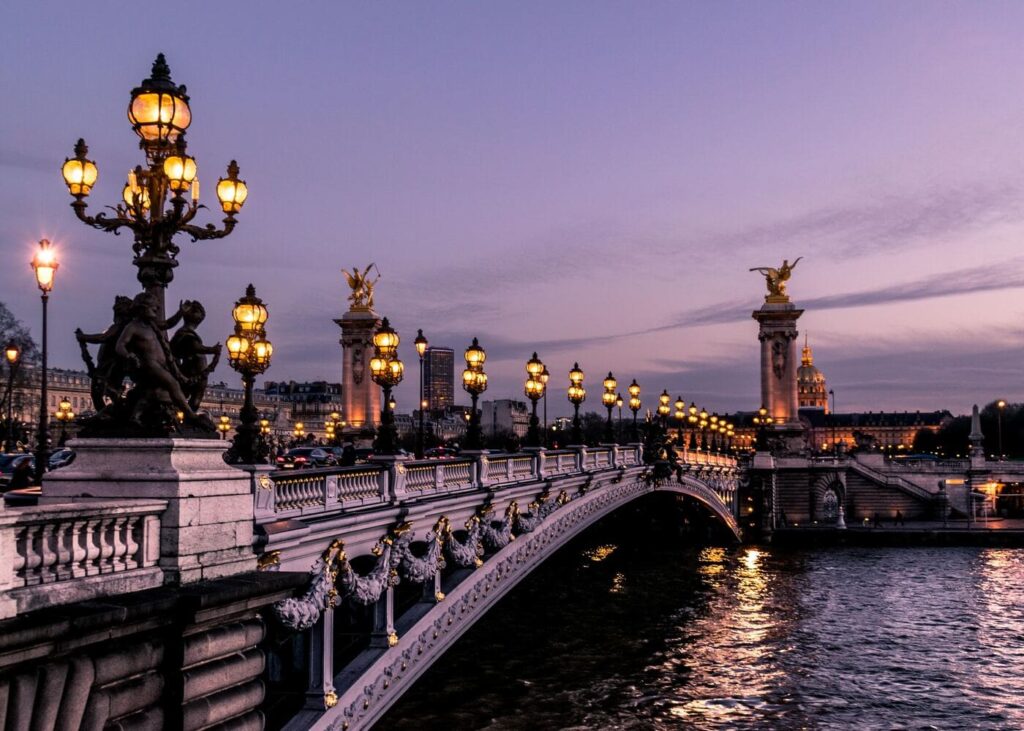 destination-romantique-paris-saint-valentin