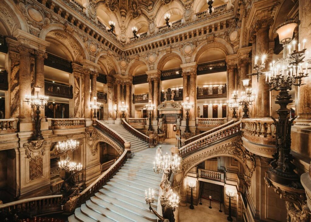 10-activites-insolites-incontournables-paris-opera-paris
