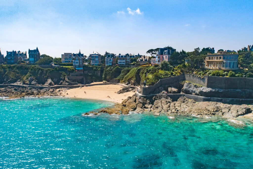 destinations-pour-quitter-paris-pendant-les-JO-2024-dinard