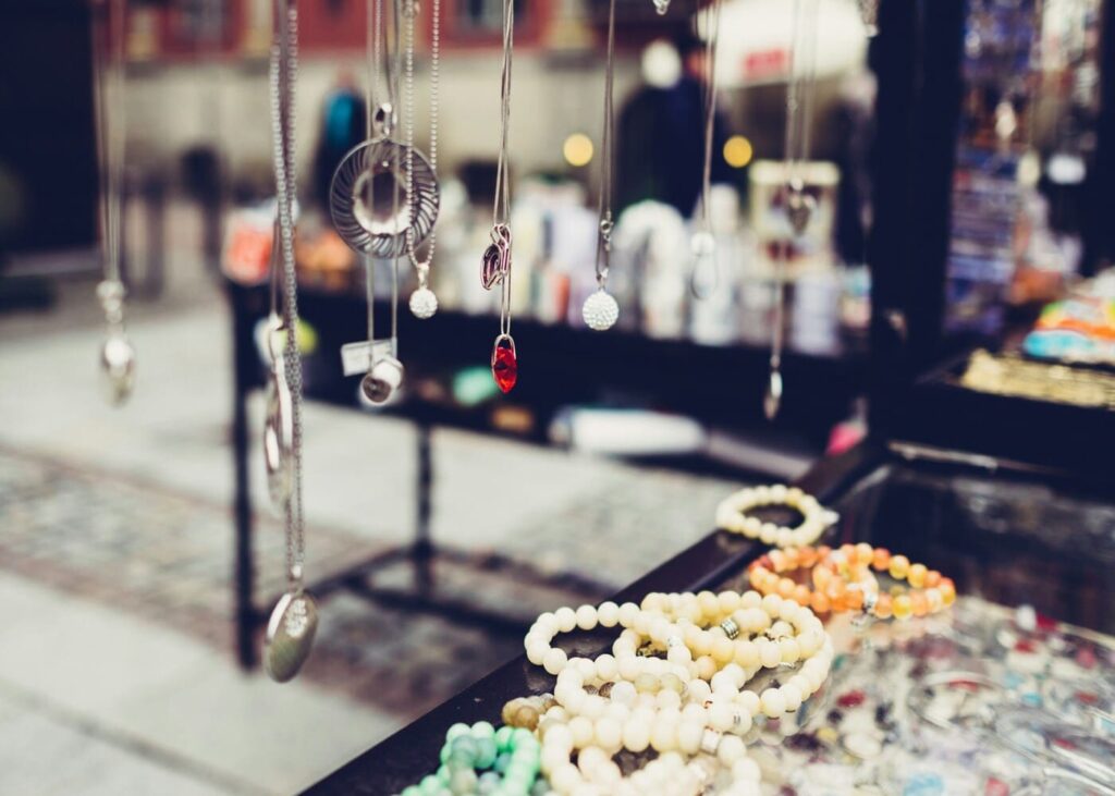 idee-cadeau-fete-des-meres-bijou