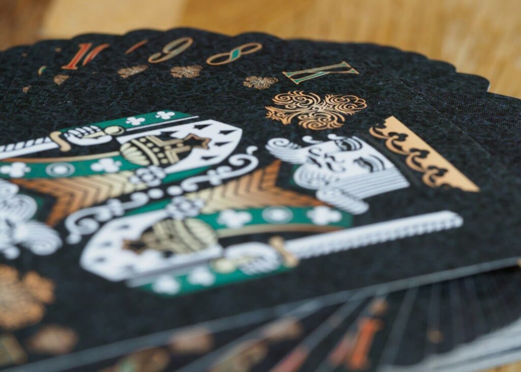 idee-cadeau-fete-des-peres-a-moins-de-15-euros-jeu-de-cartes