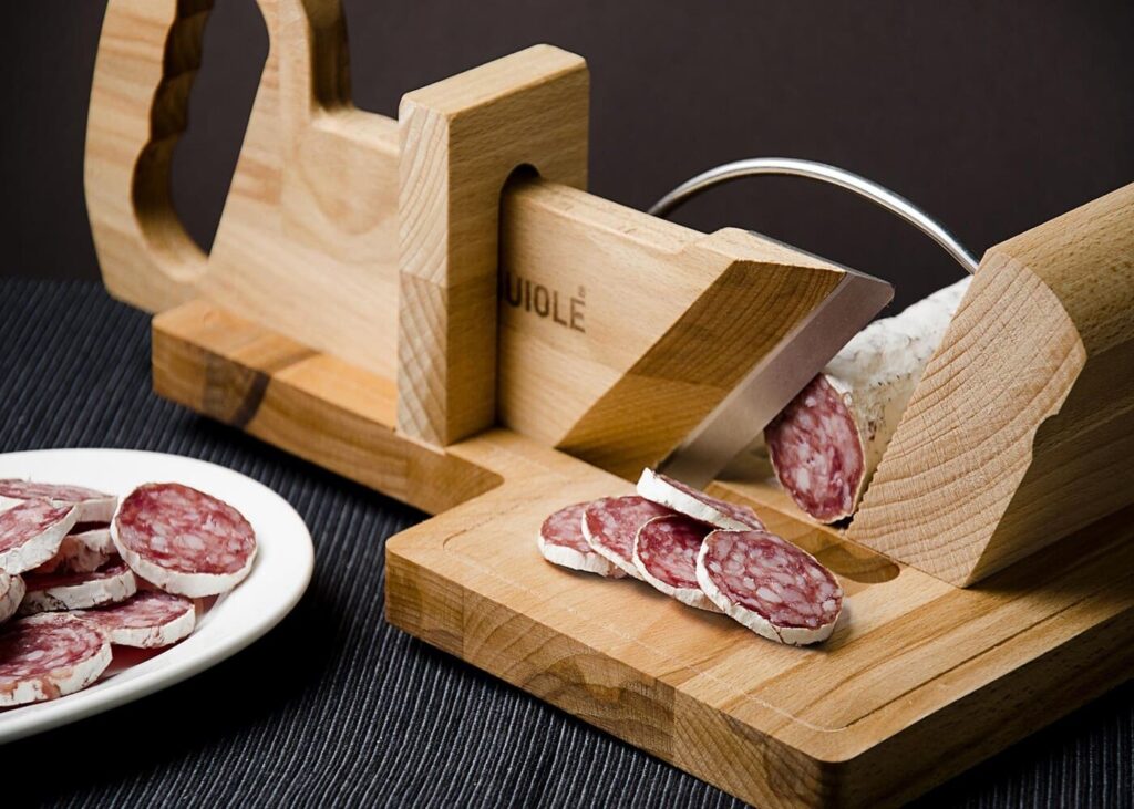 cadeau-drole-fete-des-peres-guilottine-saucisson