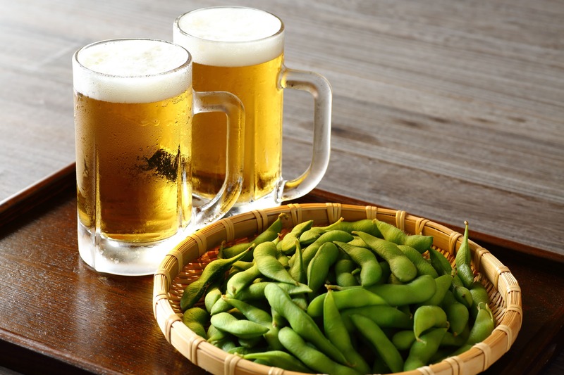 chope de bière à graver comme idée de cadeau de mariage personnalisé en 2022