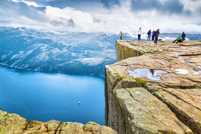Preikestolen, Norvège vue du paysage, voyage romantique en Europe