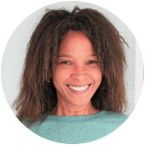 Lora-Maud Urie, Wonderbox France