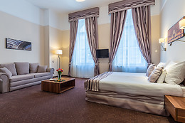 Hotel President