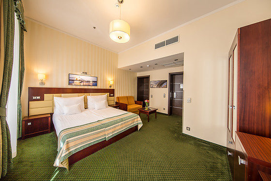 Hotel President - photo 11