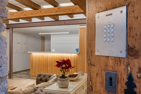 HOSTAL977 - photo 1