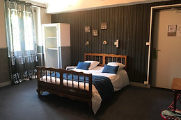 Au Royal Hotel