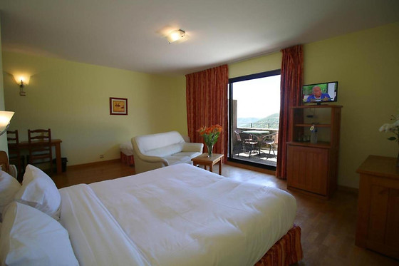 Hôtel La Mère Biquette - photo 2