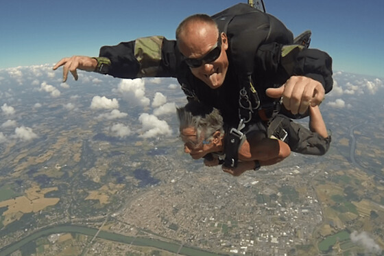 Saut en parachute en tandem depuis Cazères Palaminy