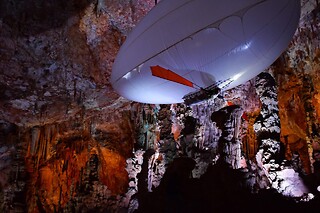 Vol en duo dans la Grotte de la Salamandre - Méjannes-le-Clap (30)