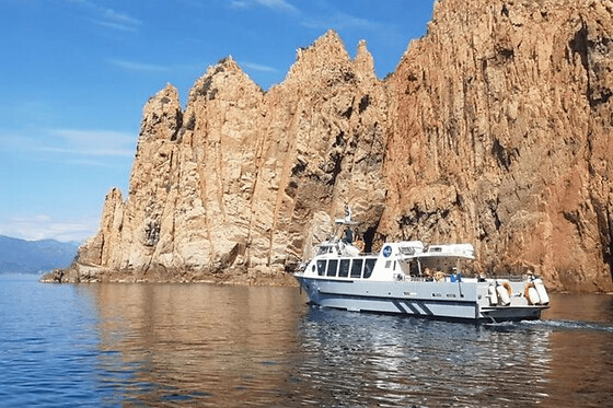 Scandola, Calanques de Piana, escale à Girolata en vedette