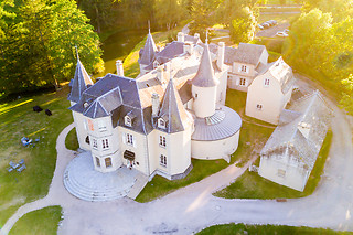 Séjour pour 2 au Château d'Orfeuillette**** à Albaret-Sainte-Marie (48)