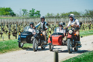 Balade en Side-Car dans les vignobles bordelais (33) - Demi-journée 3h30, Médoc