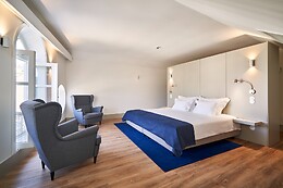 Ribeira Collection Hotel