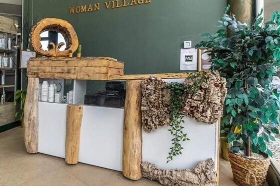 Woman Village - photo 0