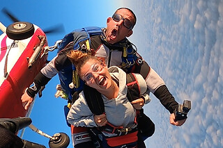 Saut en Parachute en tandem à Soulac-sur-Mer (33) - Saut aérodrome