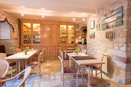 Repas en duo à La Maison des Chanoines à Turenne (19)