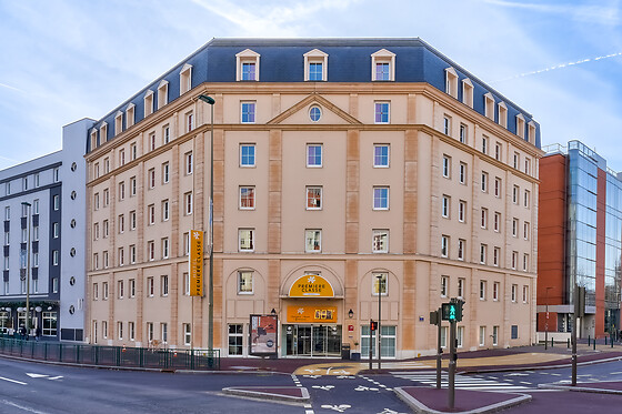Hôtel Première Classe Paris – Pont de Suresnes - photo 0