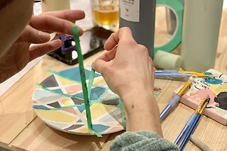 Atelier peinture sur céramique à Paris 3ème - Formule goûter - 2h