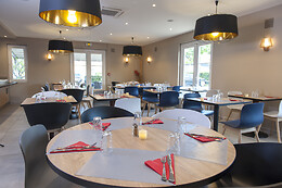 Brit Hotel Avignon Sud