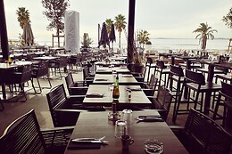 La Cantina