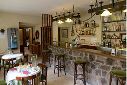 HOSTAL SIETE PICOS