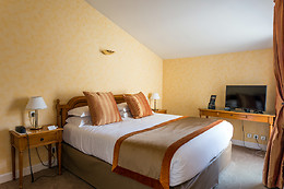 SUN RIVIERA HOTEL