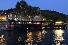 LA PÉNICHE 