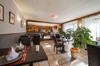 Séjour gourmand à l'Hôtel des Chazes*** à St-Jacques-des-Blats (15)