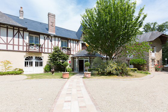 Hotel The Originals Le Manoir du Lys - photo 10