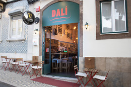 DALI COZINHA SURREAL