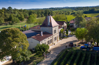 Un atelier d'œnologie à L.O Wine à Petit-Palais-et-Cornemps (33)