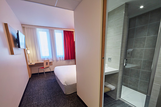 Hôtel Première Classe Clermont-Ferrand Centre - photo 2