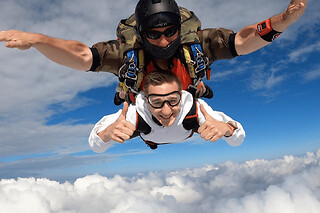 Saut en Parachute en tandem à Charleville-Mézières (08)