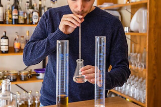 Atelier fabrication de votre Pastis à Aix-en-Provence (13)