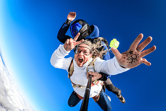 Saut en parachute au-dessus des Sables-d'Olonne - Tarif Période Verte