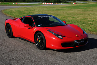 Pilotage d'une Ferrari F458 Italia - Passeport Prevention - Chenevières (54)
