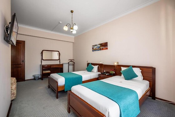 HOTEL COLMEIA - photo 5