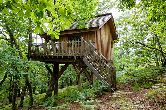 Un séjour en duo aux Cabanes des Benauges à Arbis (33)