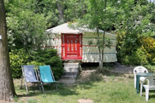 Séjour pour 2 au Camping Le Viaduc** à Arlebosc (07)
