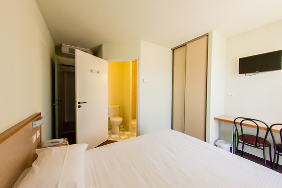 Hotel Les Chataigniers - photo 4