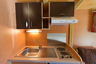 Nuit en roulotte pour 2 à la Rencontre du Soleil à Bourg-d'Oisans (38)