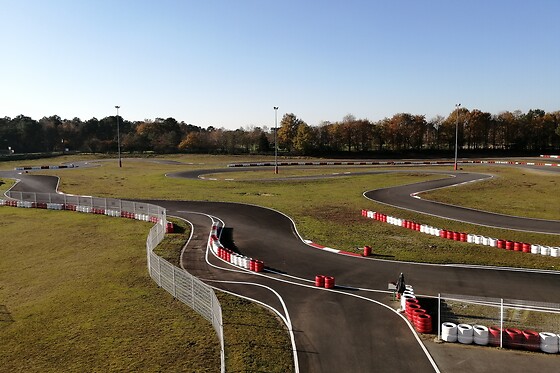 Session de karting sur piste de compétition - Racing Kart du Mans - Montfort-le-Gesnois (72)